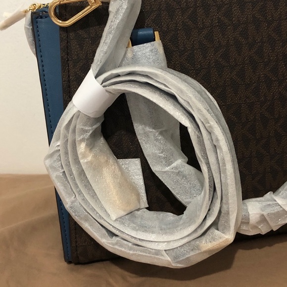 Michael Kor Bag (BRAND NEW) - Picture 4 of 5